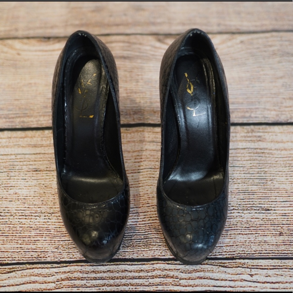 YSL Womens Snake Skin Pump in Black